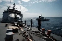 Le patrouilleur Commandant Ducuing et le patrouilleur togolais Oti