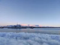 La frégate Bretagne arrive dans le port de Reykjavik