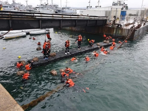L'équipage du Pégase en période de mise en condition opérationnelle