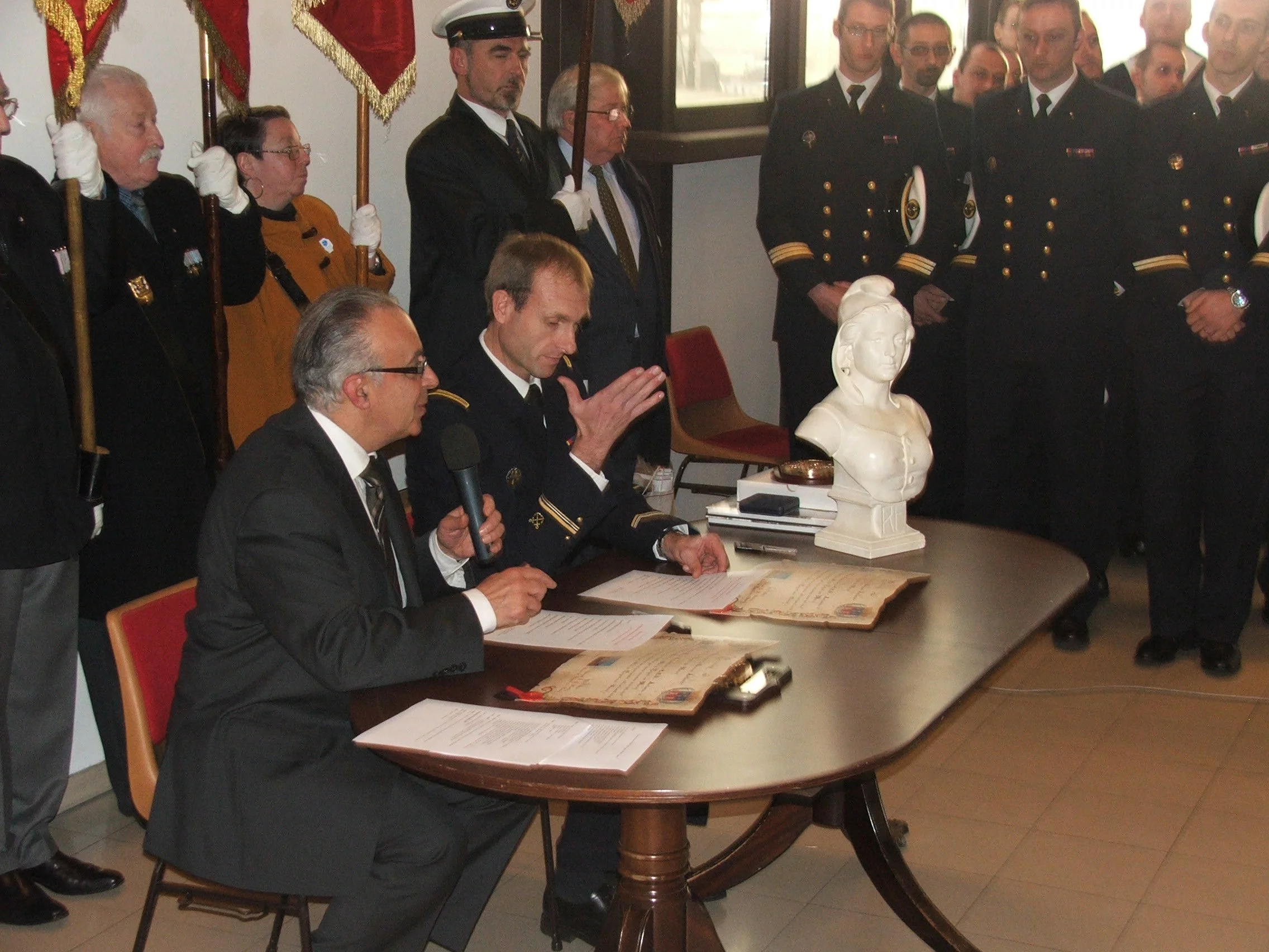 Signature de la charte