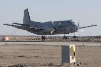 Un avion de patrouille maritime Atlantique 2 décolle de la base du Levant