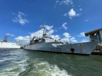 La frégate Ventôse en escale à Port-of-Spain (Trinidad)