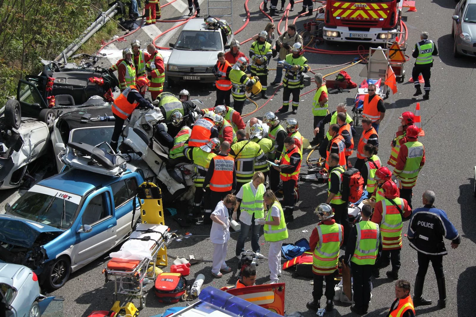 Les marins-pompiers de Marseille interviennent suite à un accident sur l’autoroute A 50