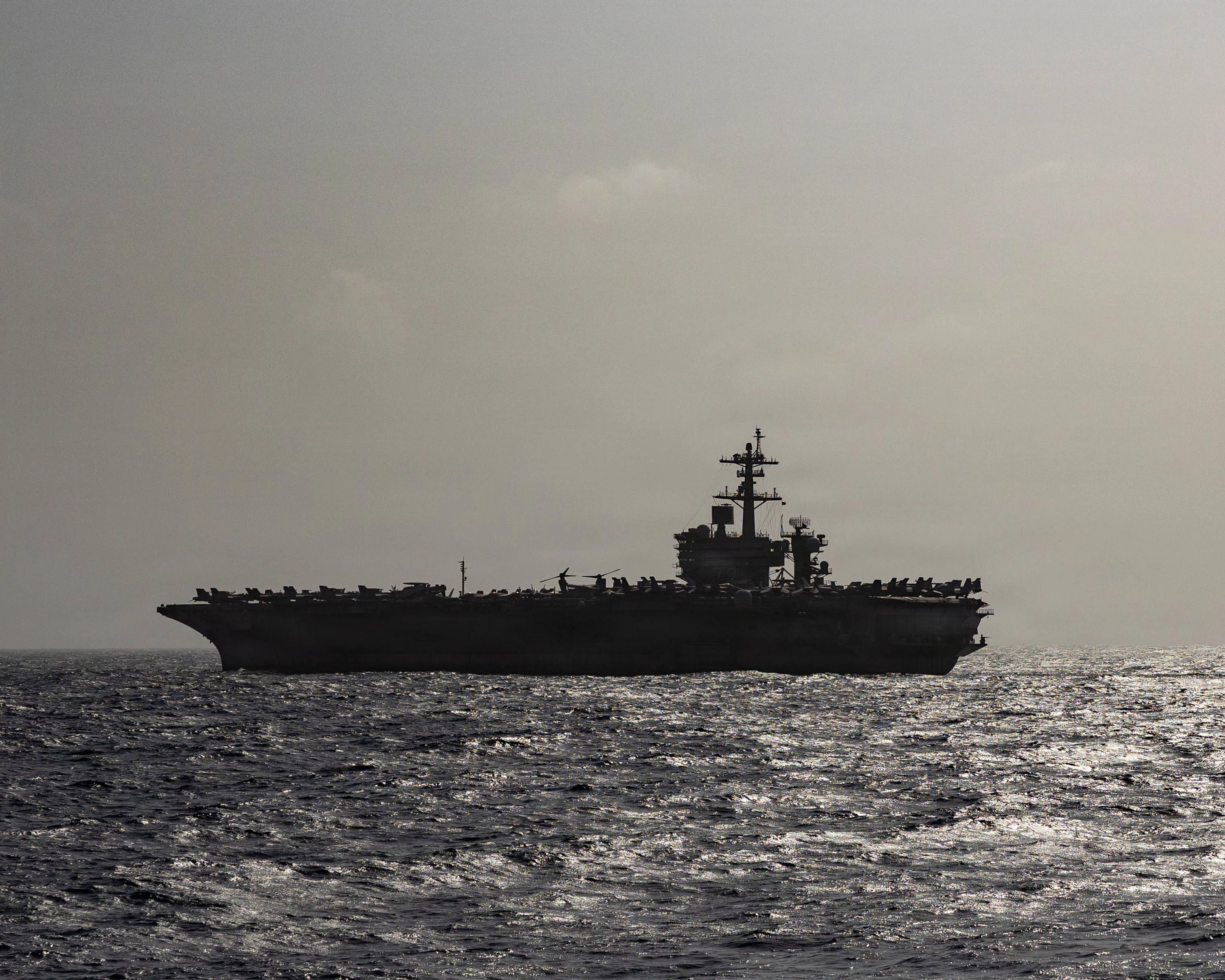 Le porte-avions américain USS Abraham Lincoln