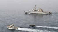 La frégate Germinal avec les patrouilleurs Alpha Yaya Diallo et Dalaba 5