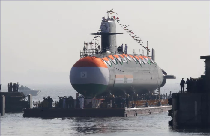 Lancement le 12 janvier 2017 du sous-marin indien Khanderi, classe Scorpène