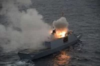 Tir de missiles pour la frégate La Fayette