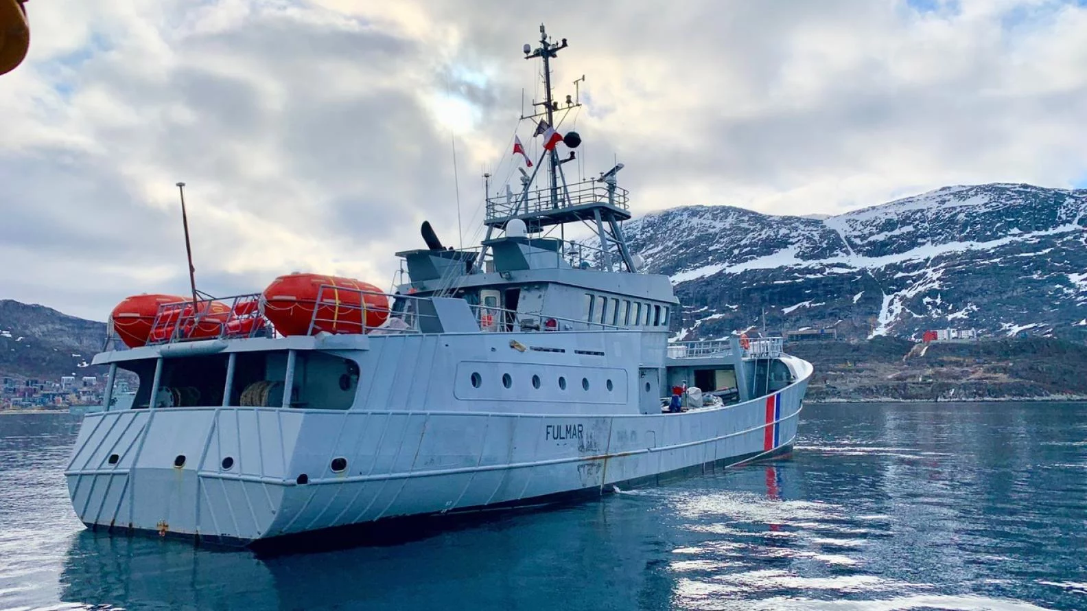 Le patrouilleur Fulmar en escale à Nuuk, capitale du Groënland