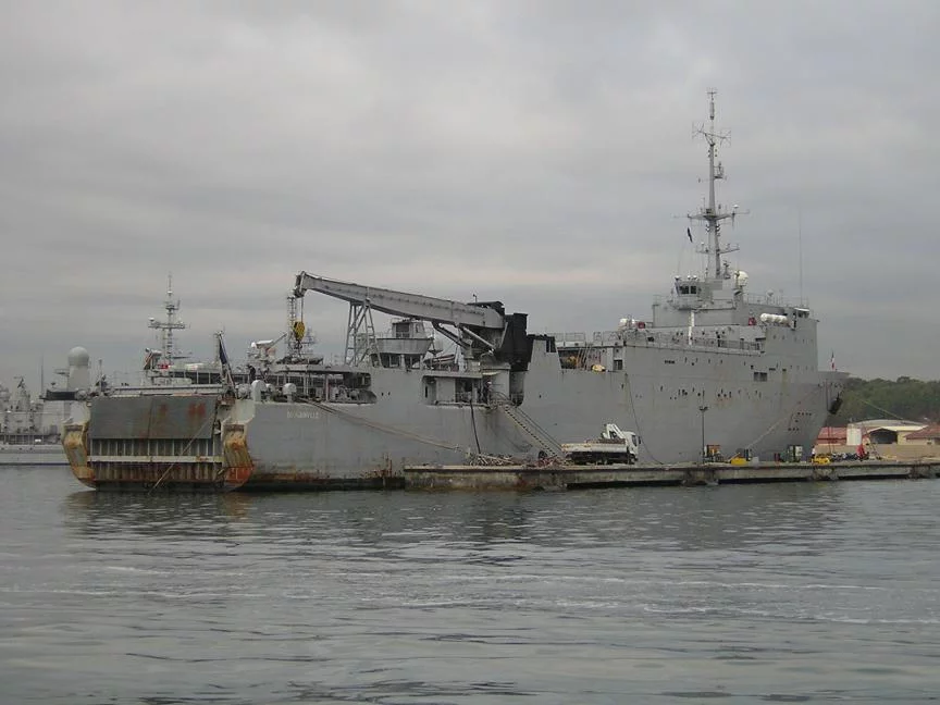 Le Bougainville