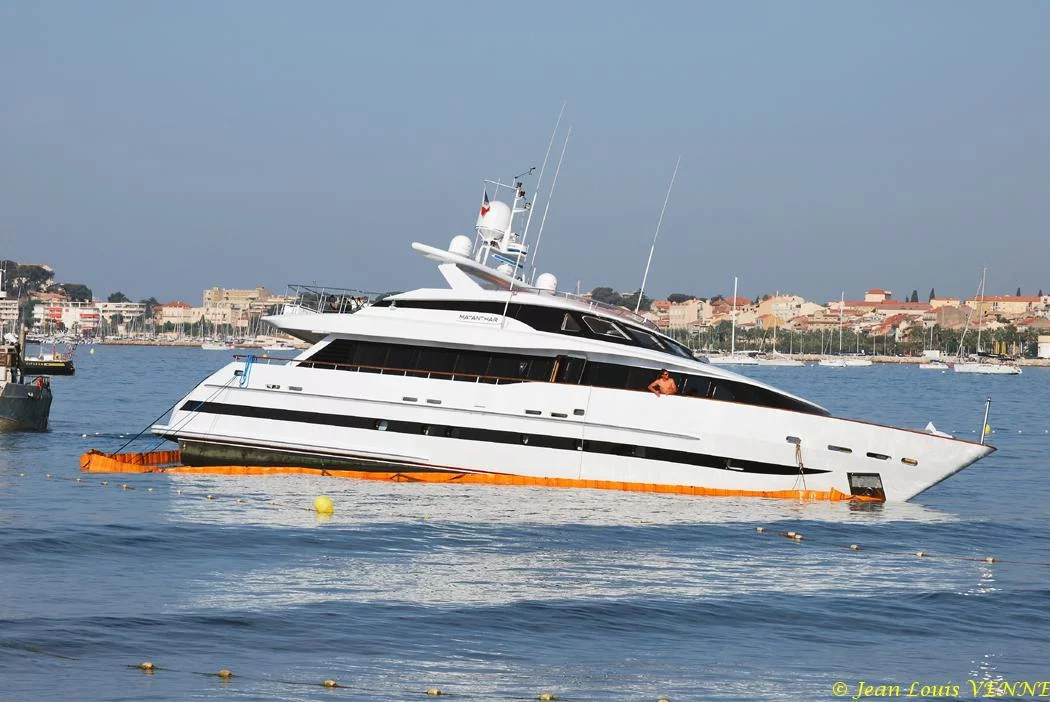 Le yacht 