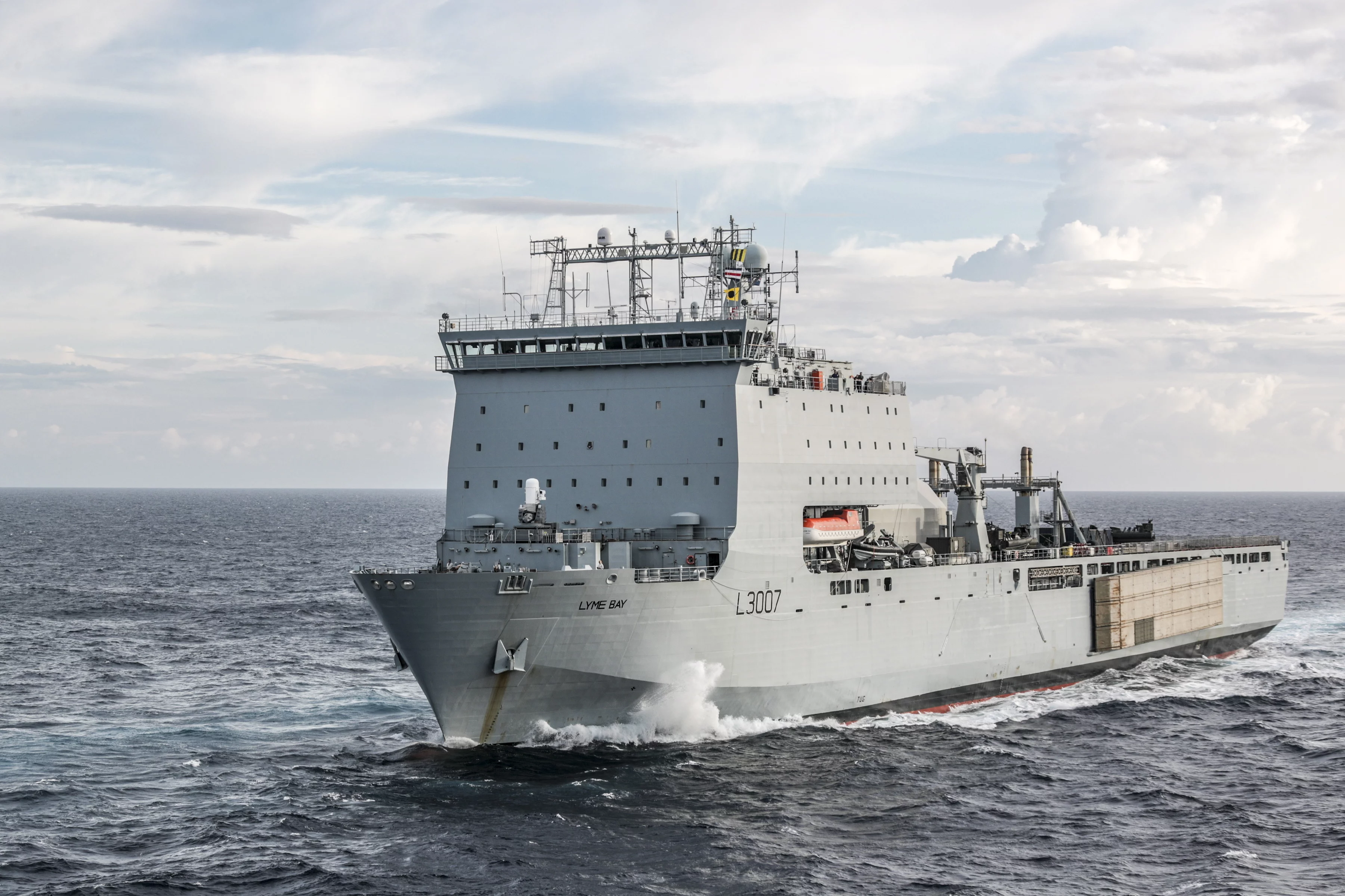 Le navire de débarquement civil RFA Lyme Bay