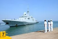 Une frégate de type FREMM arrive à Goa
