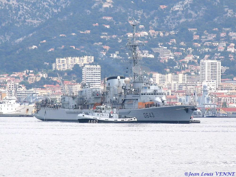 Le Jean de Vienne sort de bassin