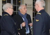 Le chef d’état-major de la marine s'entretient avec des réservistes citoyens