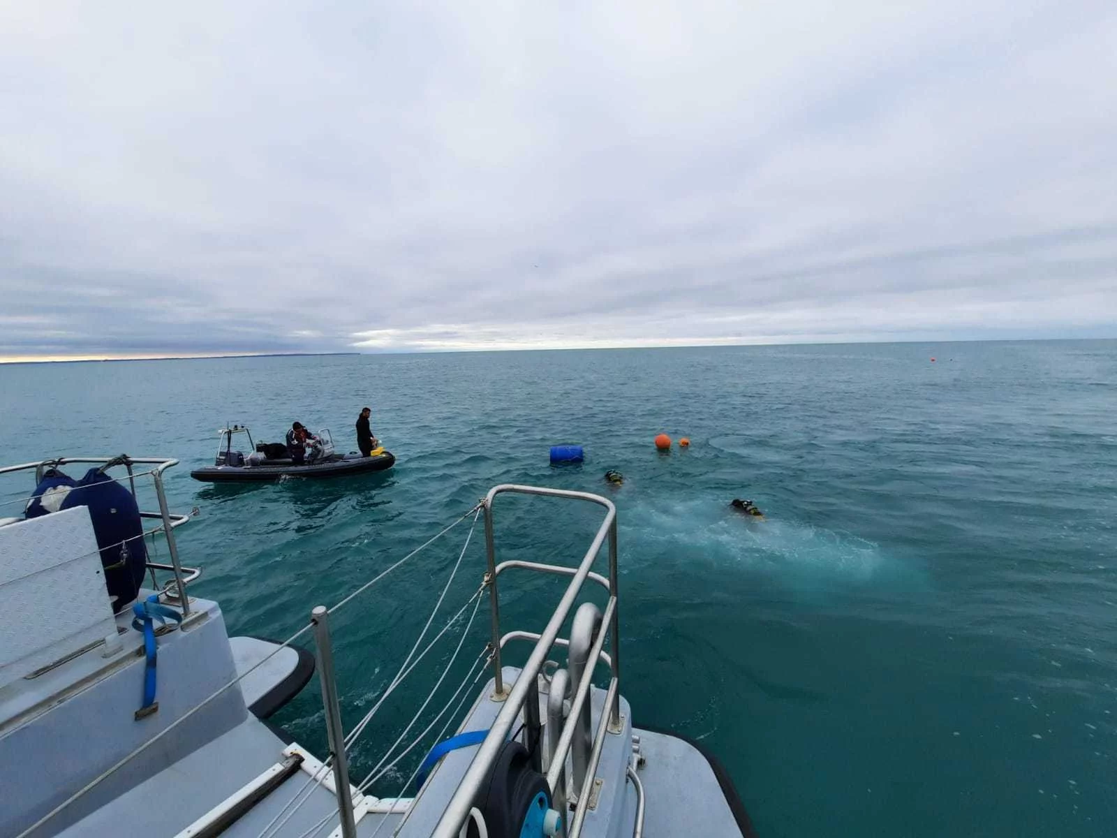 Le Groupe de plongeurs-démineurs de l’Atlantique intervient sur une épave au large de St-Malo