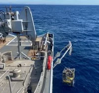 Mise à l'eau du véhicule sous-marin télécommandé Ulisse