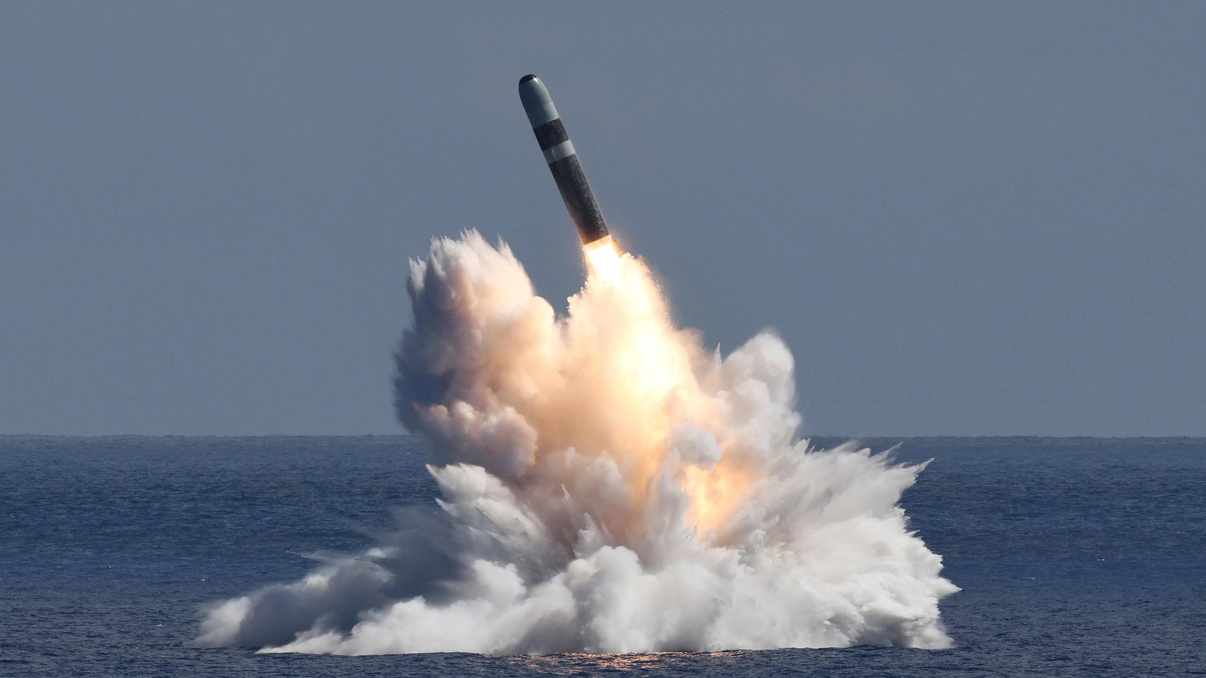 Lancement d'un missile nucléaire Trident II D5LE