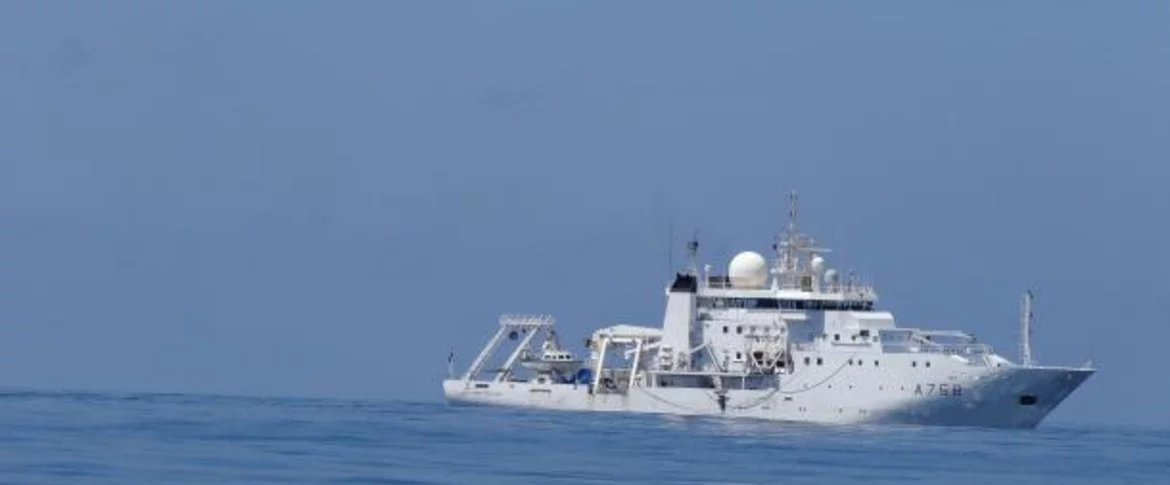 Le Beautemps-Beaupré en mission hydrographique
