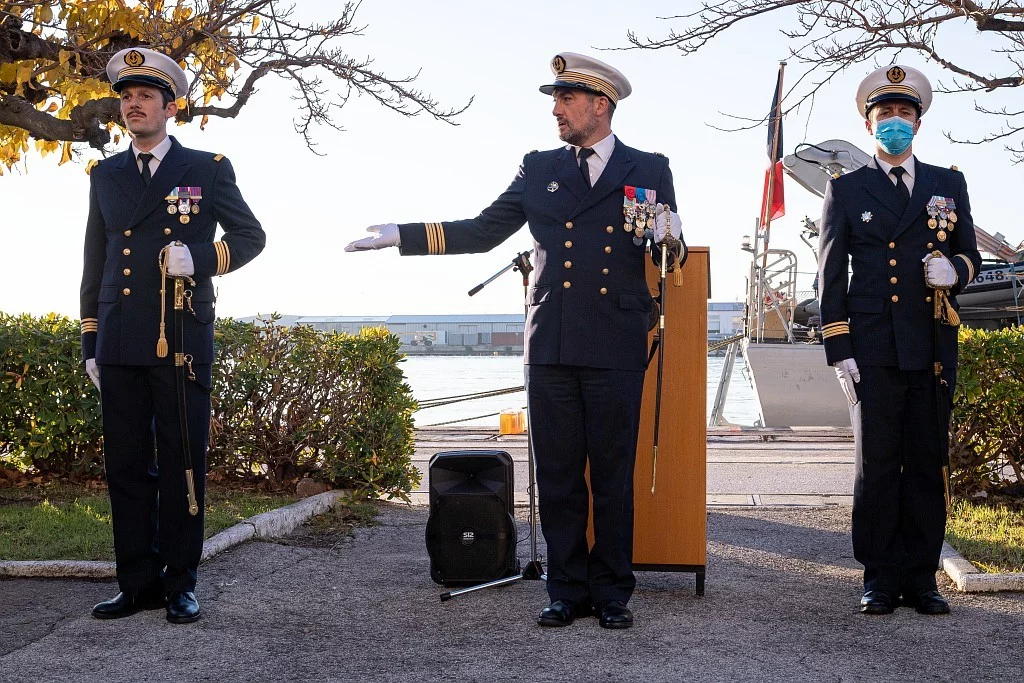 Le capitaine de corvette Tanguy de Nomazy, nouveau commandant du chasseur de mines tripartite Lyre