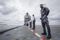 Des stagiaires de l’École nationale à vocation régionale à bord du BPC Mistral