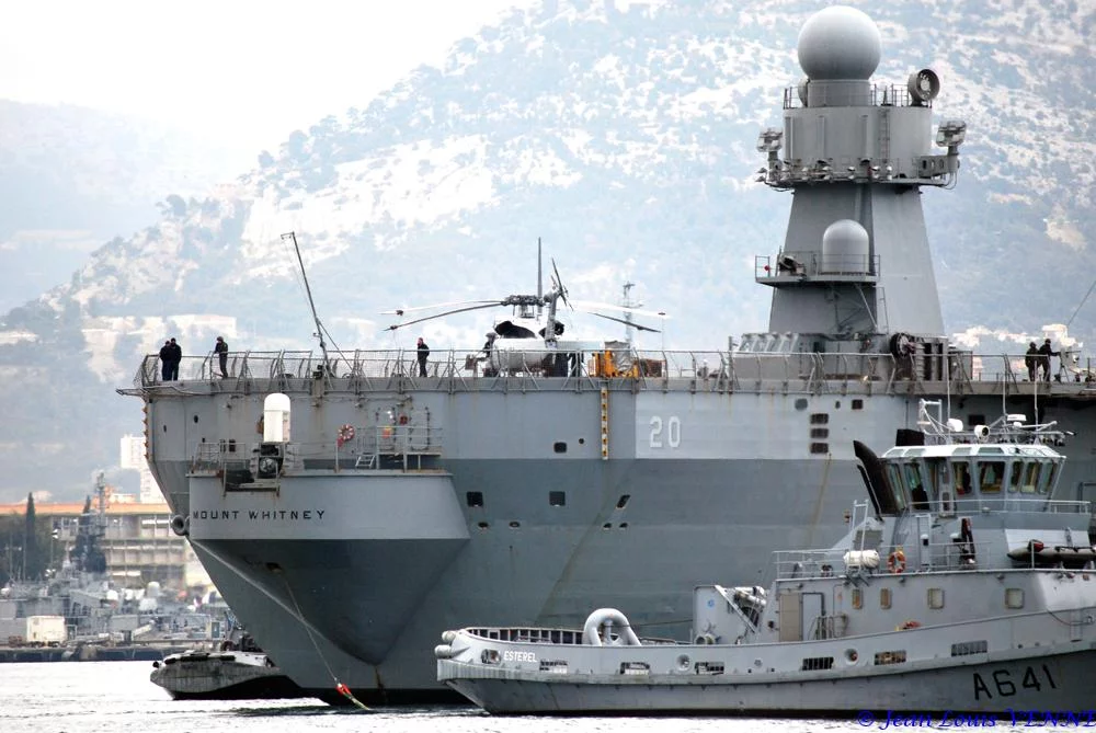 Départ de Toulon de l’USS Whitney