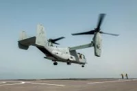 Un hélicoptère V22 à bord du BPC Dixmude