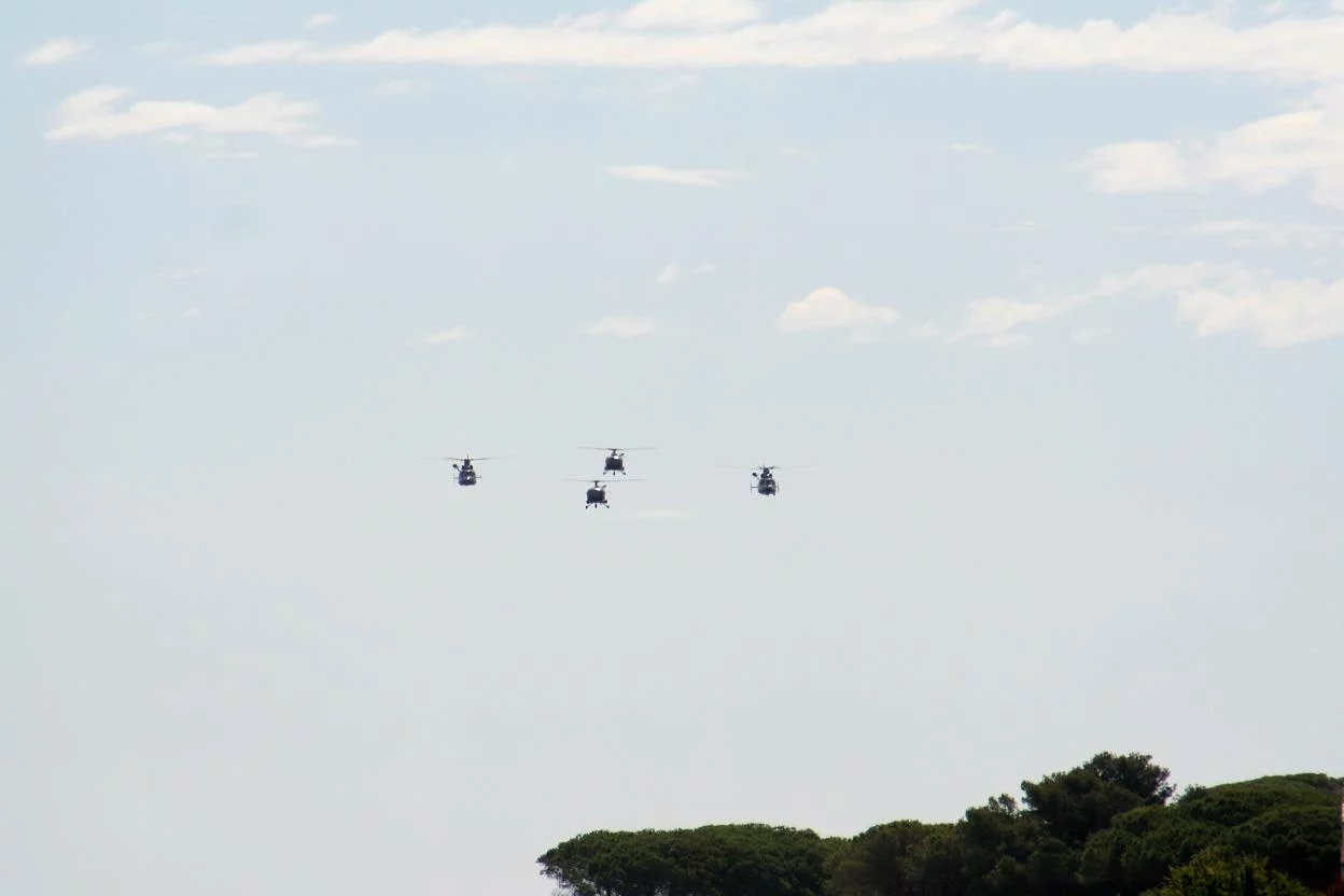 L'arrivée des hélicoptères