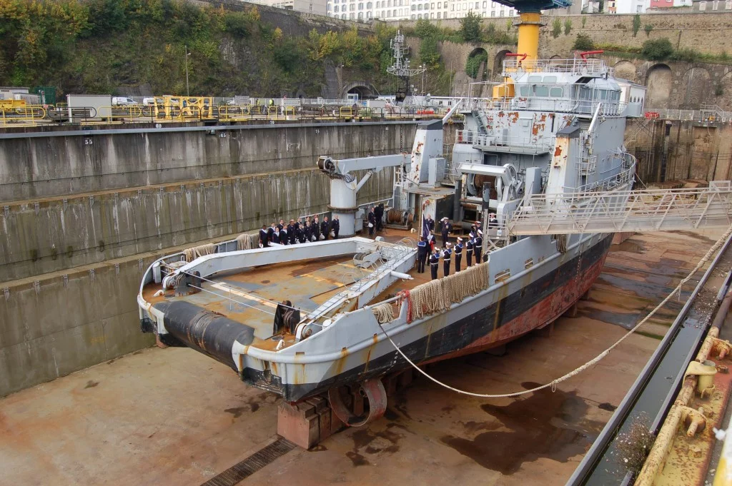 Dernière cérémonie des couleurs pour le Révi