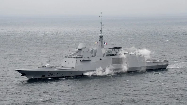 La frégate Auvergne