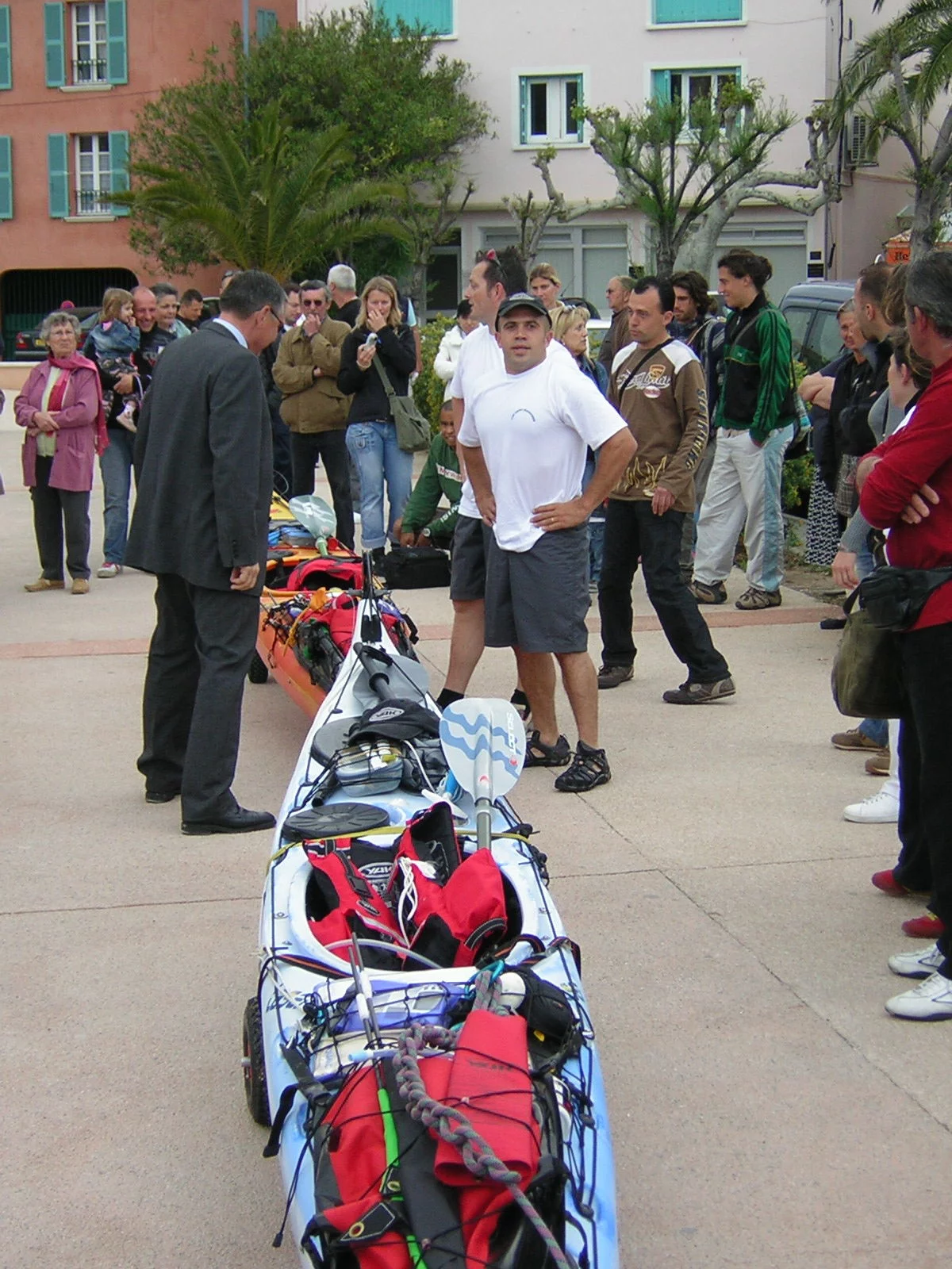 Les 2 kayakistes et leur matériel