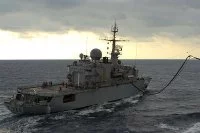 Ravitallement à la mer avec l'USNS Amelia Earhart