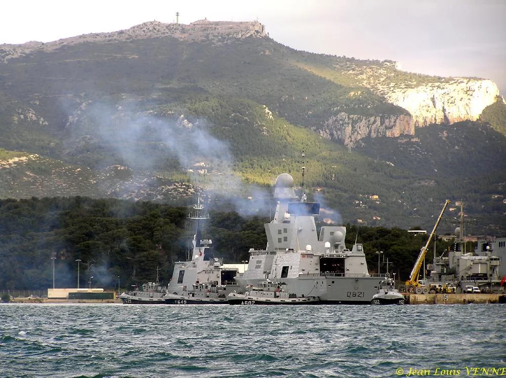 Arrivée à Toulon de la frégate Chevalier Paul