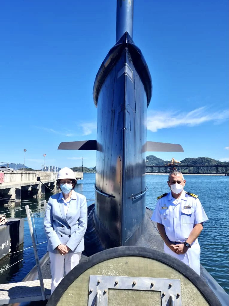 L’ambassadeur de France au Brésil visite les installations du programme brésilien de sous-marins
