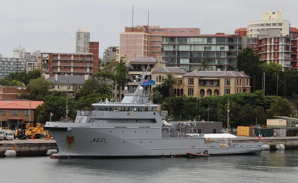 Le D’Entrecasteaux en escale à Woolloomooloo (Australie)