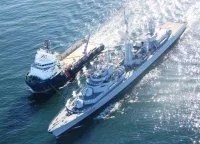 Ravitaillement à la mer inédit pour le Tourville