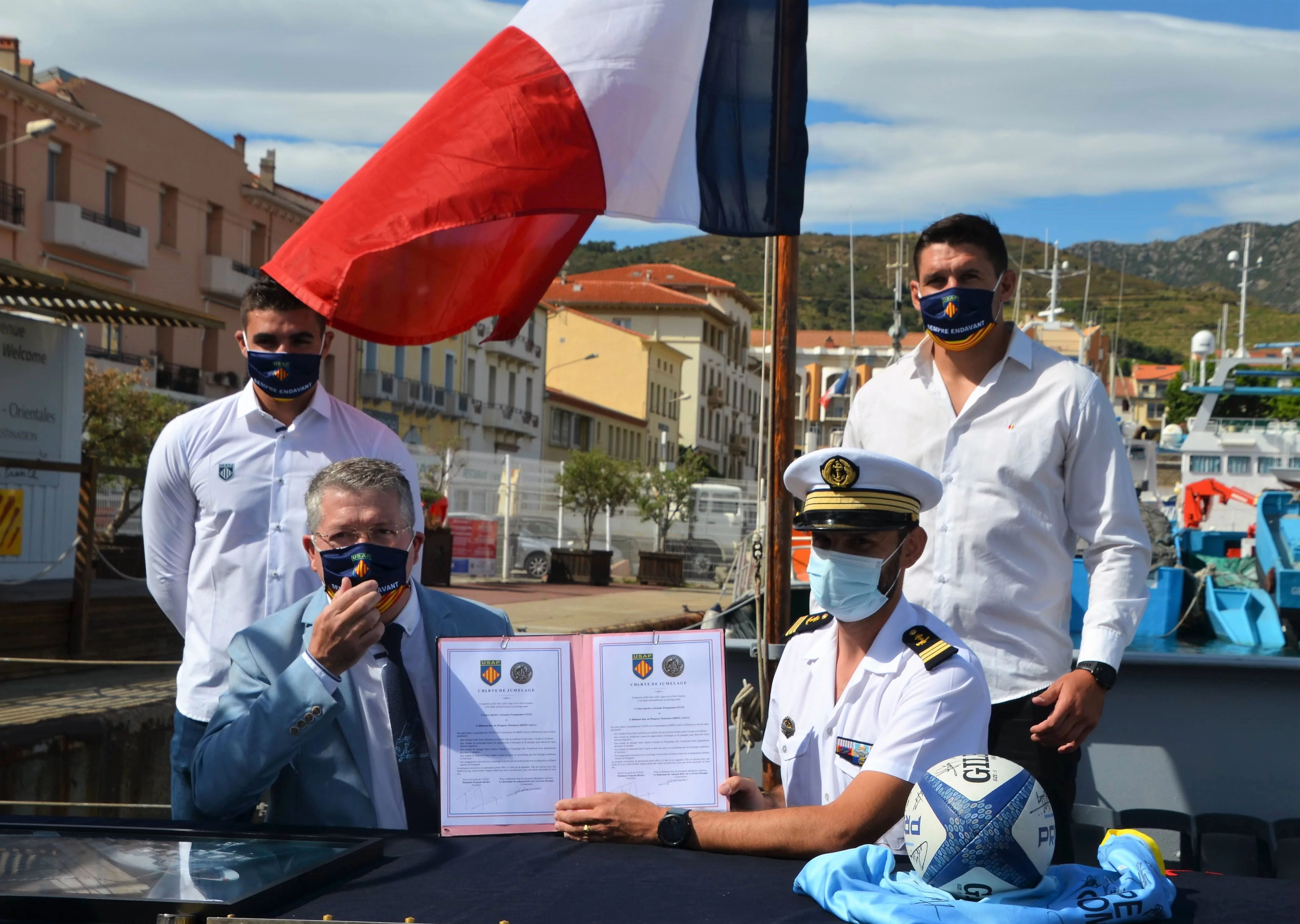 Signature de la charte de parrainage