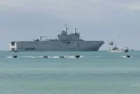 Le Dixmude durant l’exercice « Cèdre Bleu », au Liban, en mars 2012