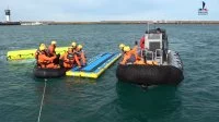 Formation de nouveaux sauveteurs nageurs de bord