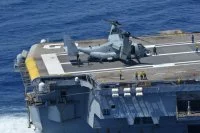Un V22 Osprey américainsur le Charles de Gaulle