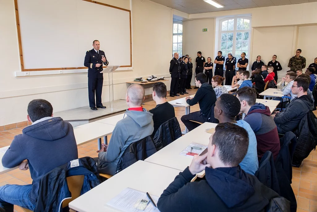 Discours d'accueil du capitaine de corvette Ludovic Martinez, commandant le SMV Marine de la Villeneuve
