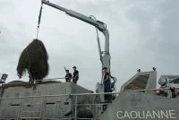 L’embarcation remonte filet Caouanne débarque une partie des filets saisis