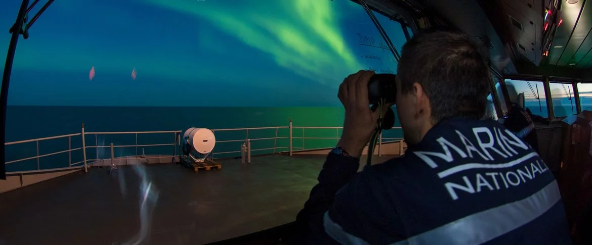 Aurore boréale depuis la passerrelle du BSAH Rhône