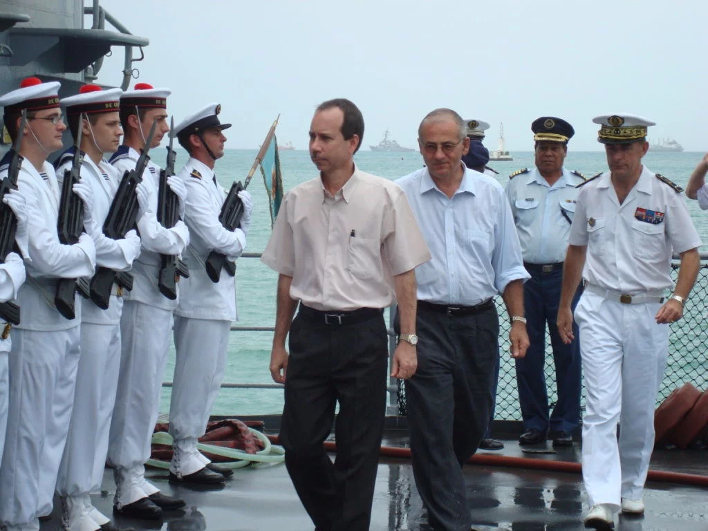 La frégate De Grasse fait escale aux Seychelles