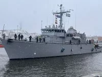 Le chasseur de mines L'Aigle arrive à Stockholm (Suède)