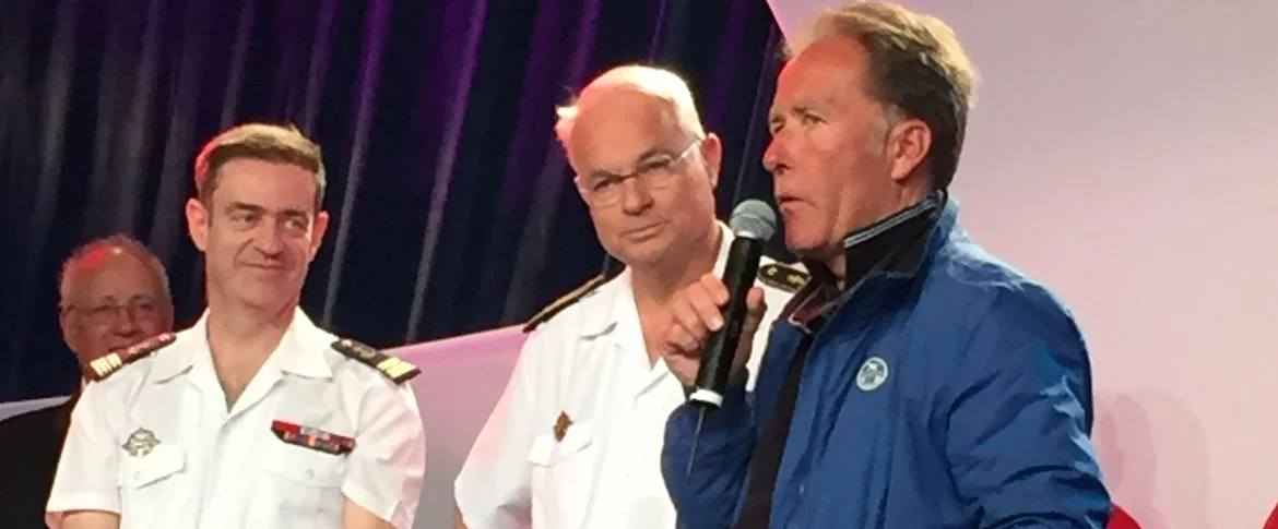 Spi Ouest-France : l’amiral Lugan remet le prix du fair play