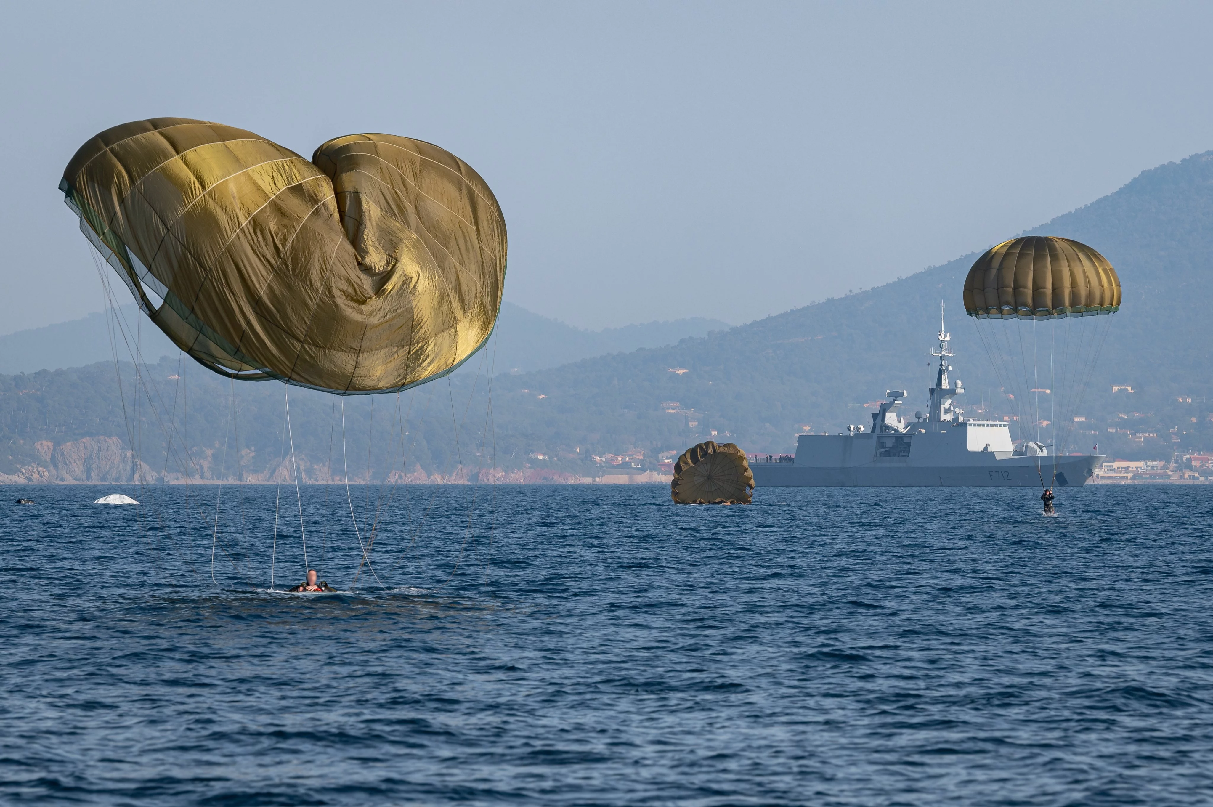 Largage aérien de commandos-marine