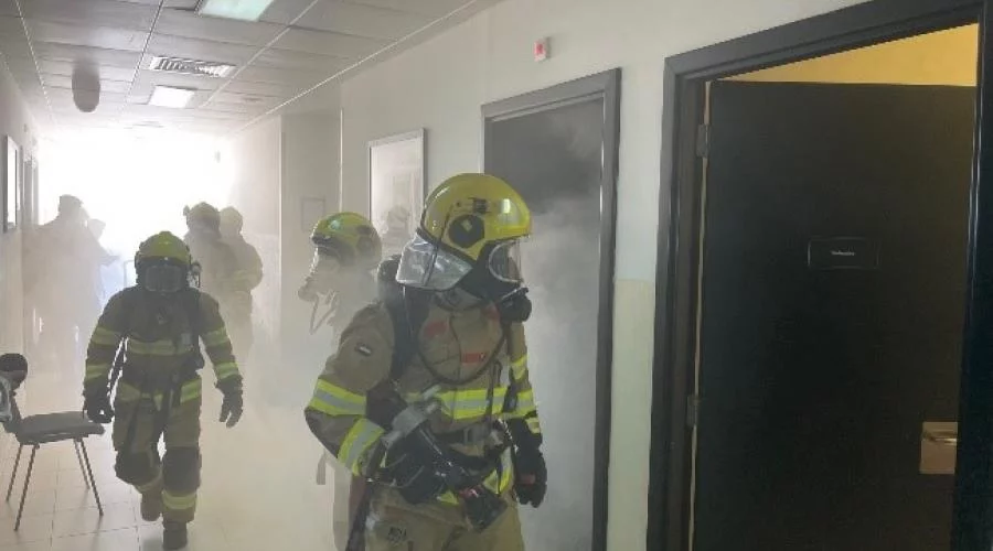 Exercice franco-émirien de lutte incendie sur la base navale d’Abu Dhabi