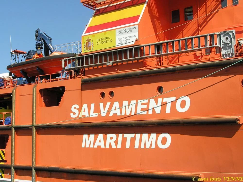 Le Clara Campoamor