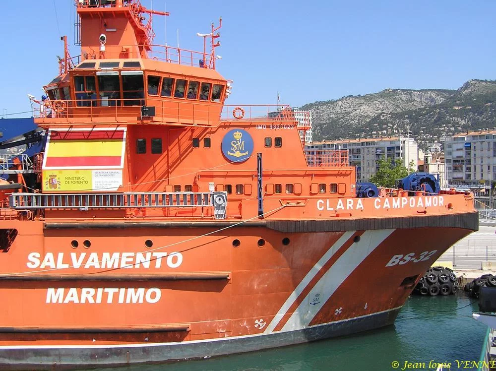 Le Clara Campoamor