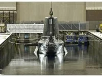 Le HMS Ambush, avant son départ du bassin de construction